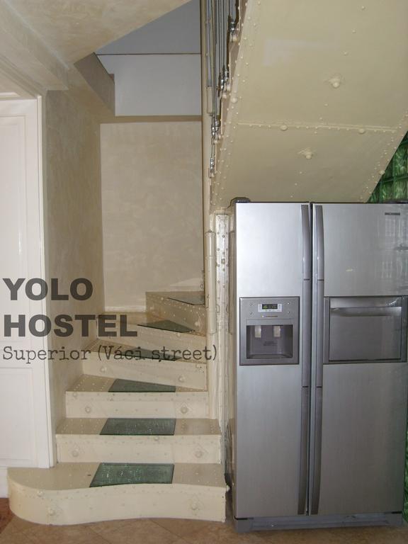 Yolo Hostel Budapest Exterior photo