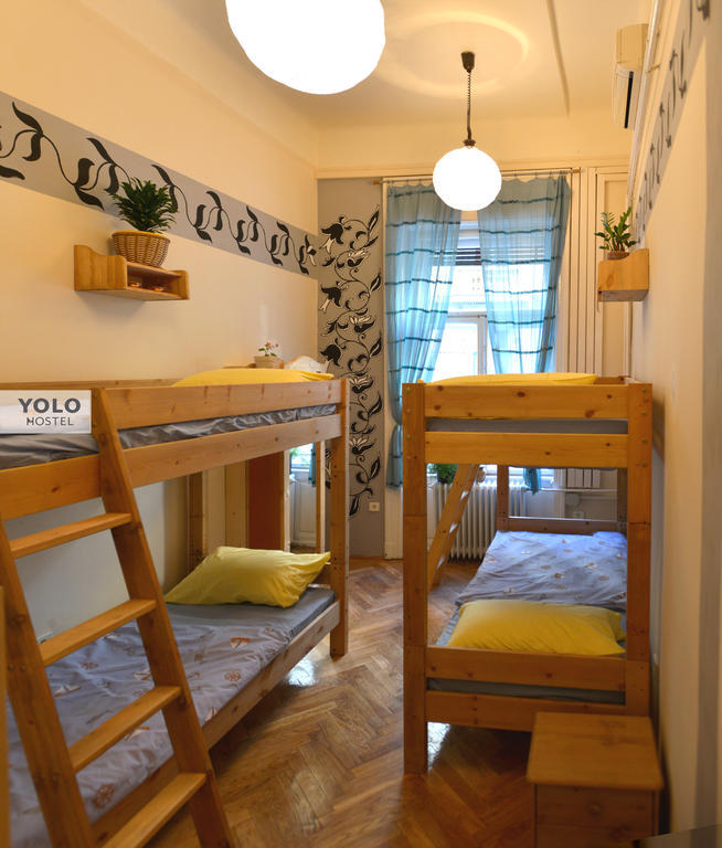 Yolo Hostel Budapest Exterior photo